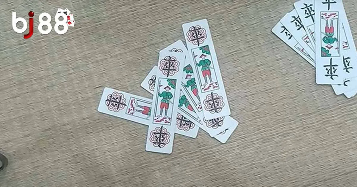 Sơ lược đ&ocirc;i n&eacute;t về b&agrave;i tam c&uacute;c